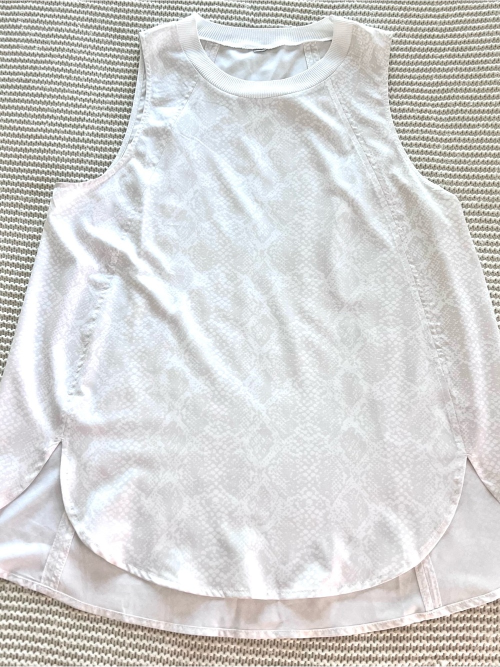 Athleta Python Print Sleeveless Top - Picture 3 of 7
